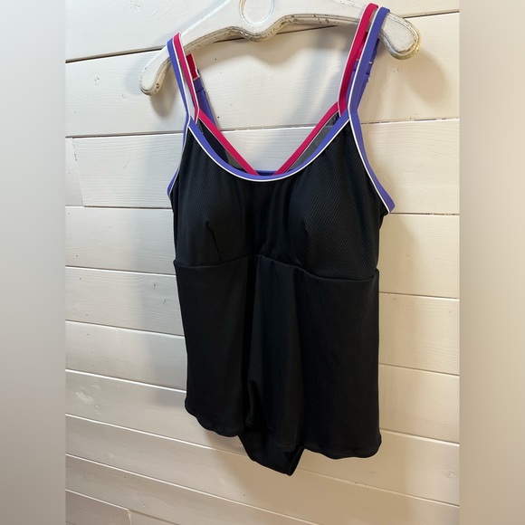 ❣️PENNINGTONS – Black Ribbed One-Piece Swim Dress – Plus Size 1X - Picture 10 of 11